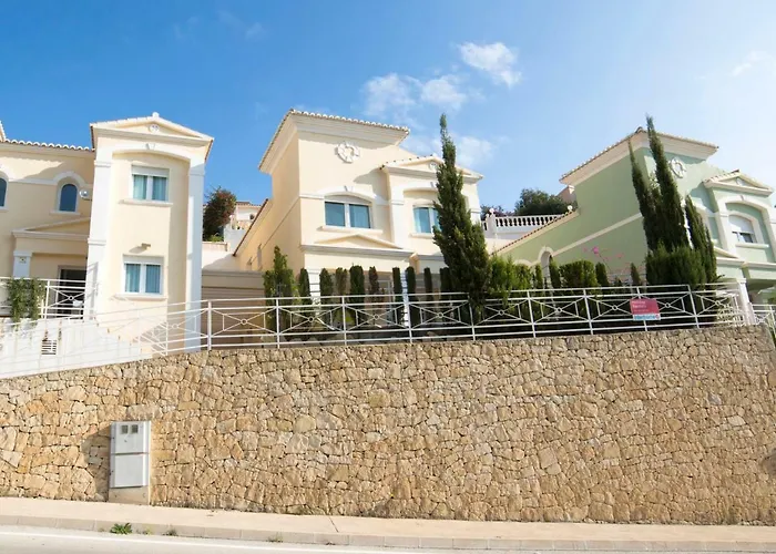 Junio By Interhome Calp